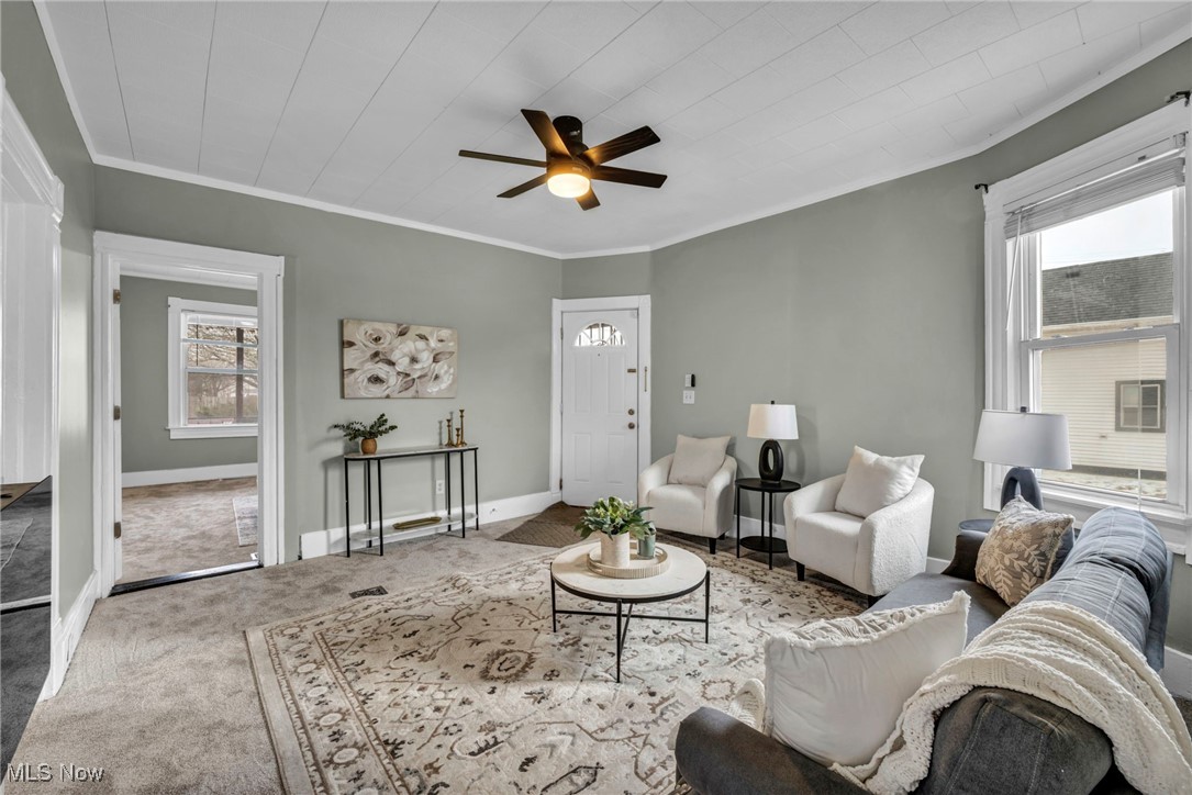 Taylor & Hoyts - Residential Income