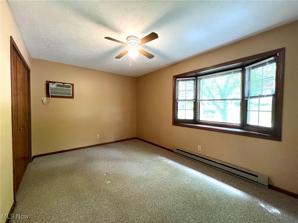 140 Burlington Oval Drive, Chardon, Ohio image 17