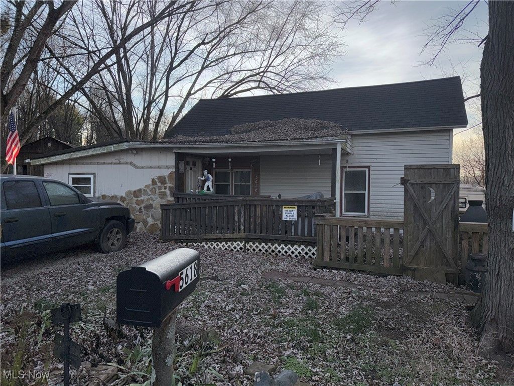 Photo of 5618 Green Ridge Road SE, New Philadelphia, OH 44663 (MLS # 5178180)