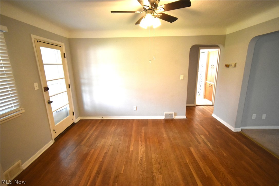 Rooss - Residential Lease