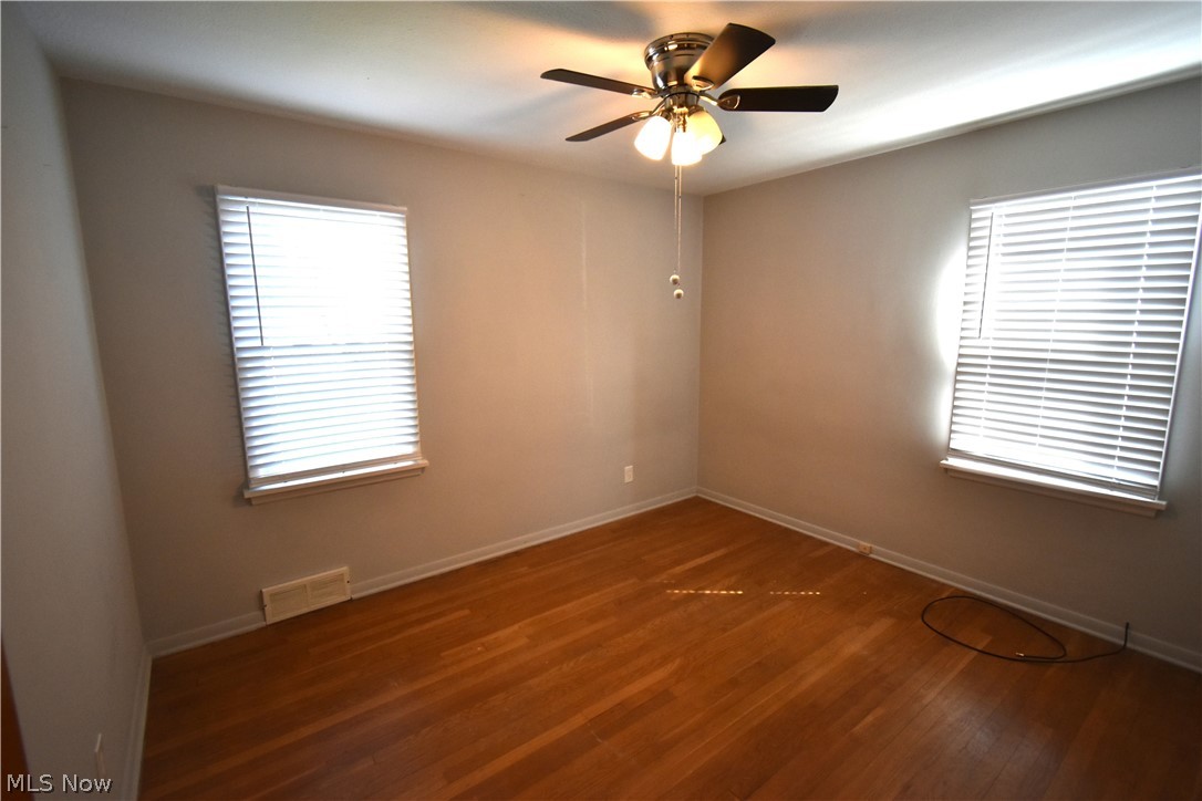 Rooss - Residential Lease