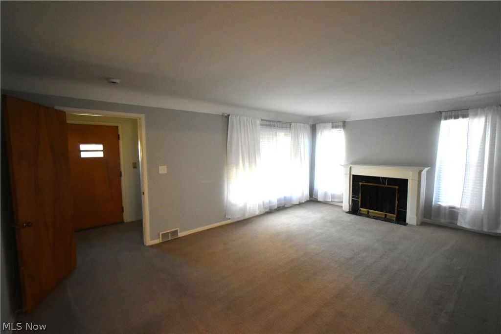 Photo of 2761 Forestview Avenue, Rocky River, OH 44116 (MLS # 5197424)