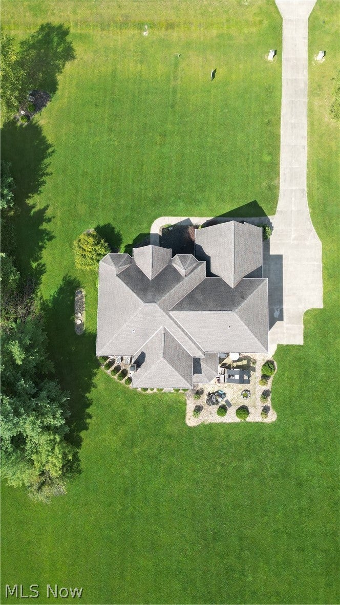 5168 Roxanne Lane