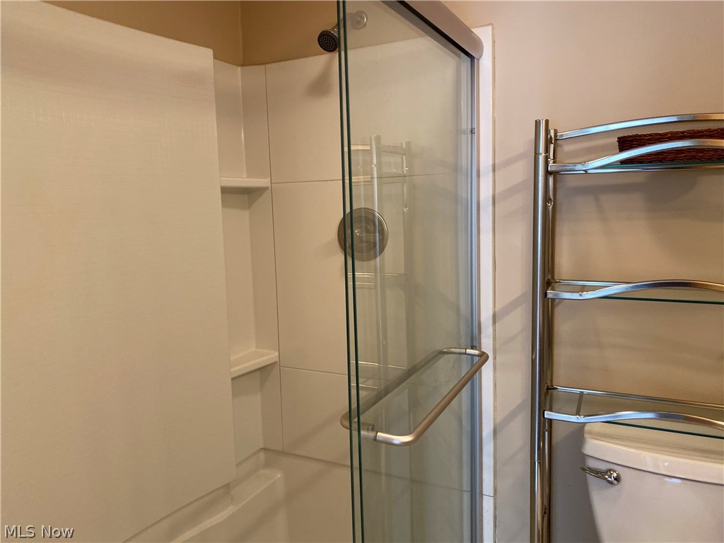 Knollwood - Residential