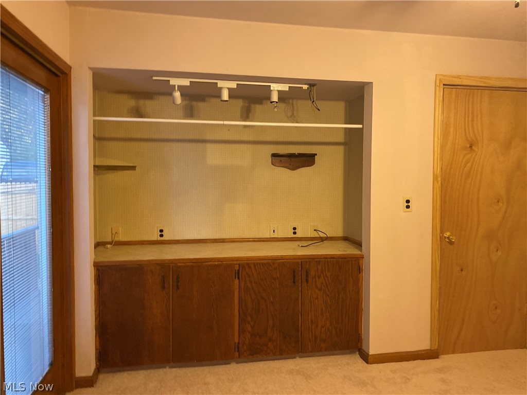 Knollwood - Residential