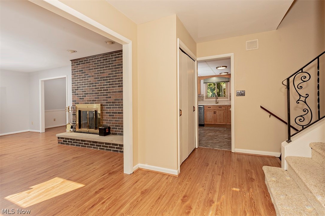 Four Seasons - Residential