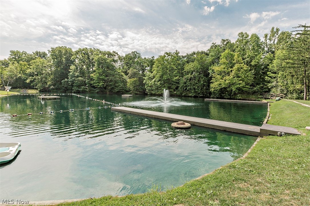 Four Seasons - Residential