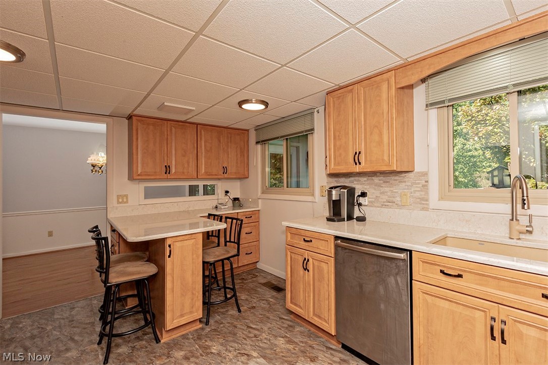 Four Seasons - Residential