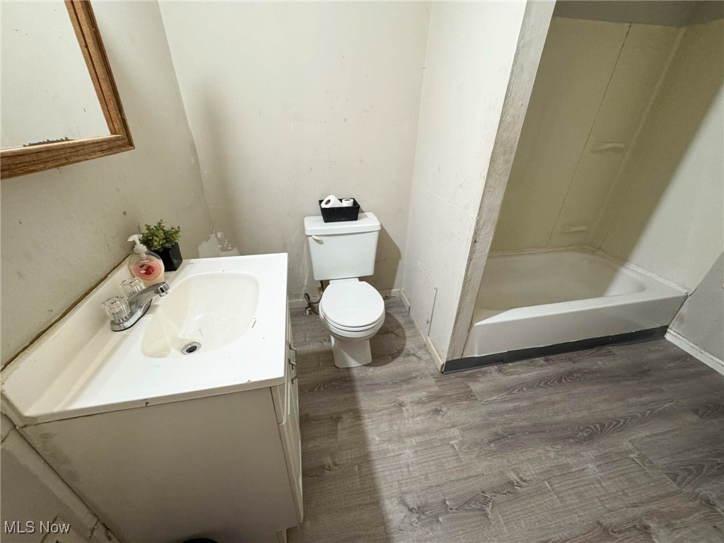 Archer Ave - Residential