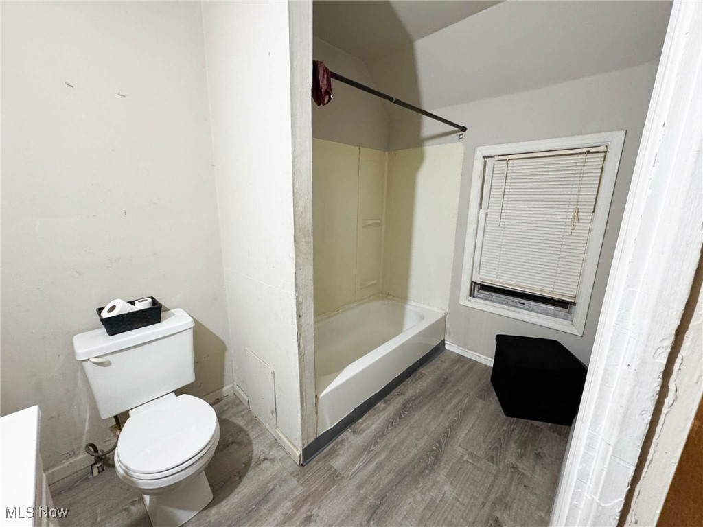 Archer Ave - Residential