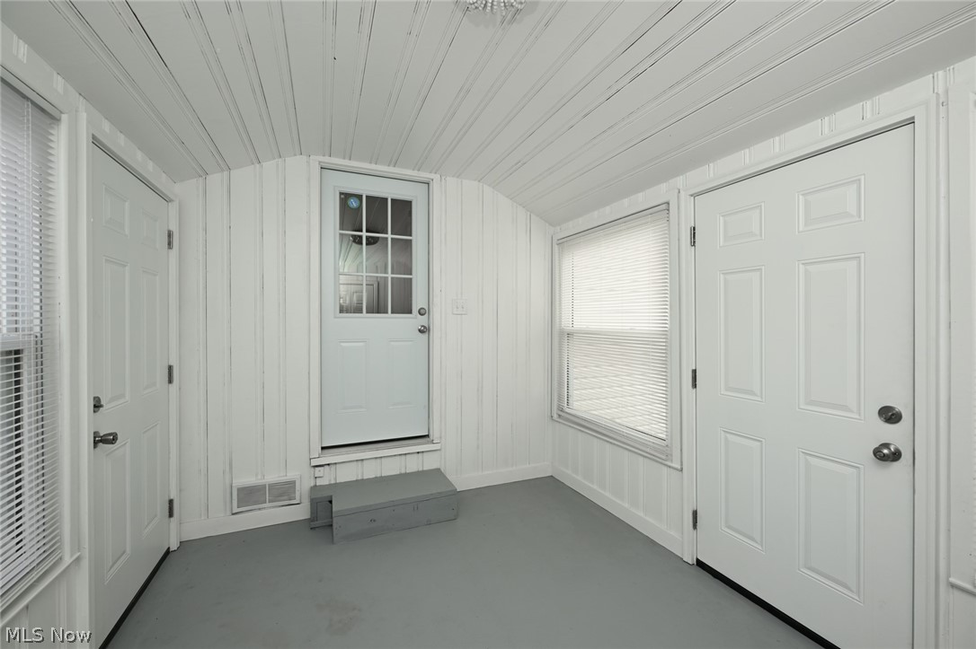 Newton Street Acres - Residential