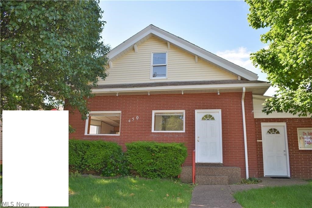 - Commercial Lease