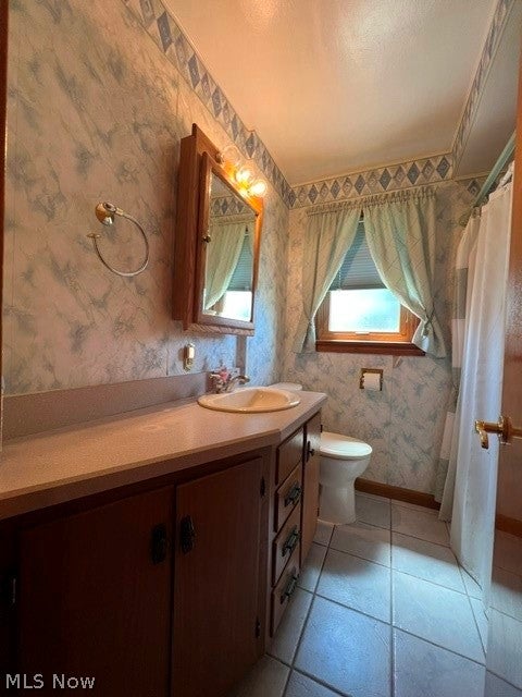 Tiny photo for 27 Woodland Drive, New Middletown, OH 44442 (MLS # 5221037)