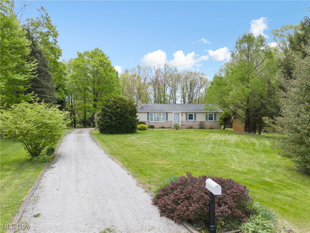 235 Heritage Drive, Beloit, Ohio image 2