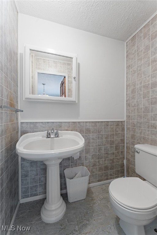 235 Heritage Drive, Beloit, Ohio image 14