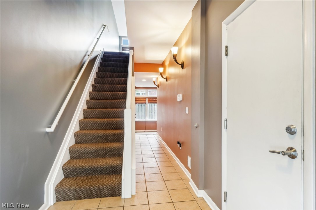 Franklin Ave Twnhms - Residential