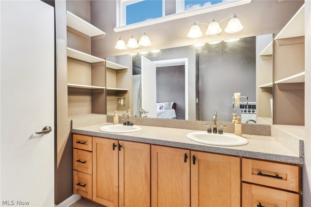 Franklin Ave Twnhms - Residential