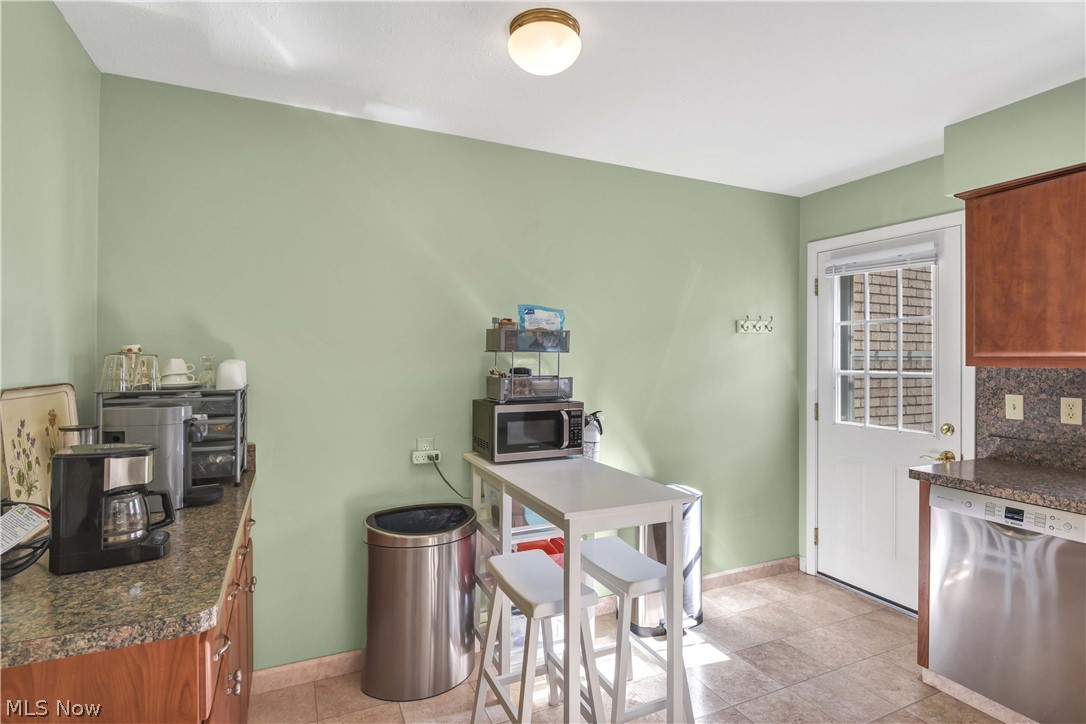 Addington Place Condos - Residential