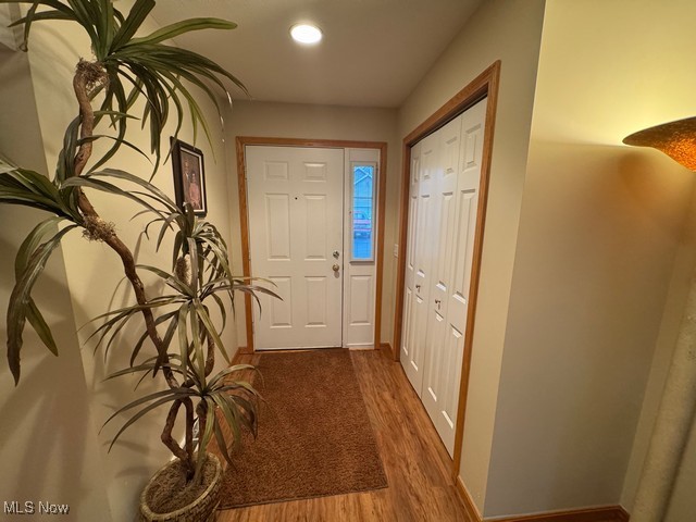6 Danbury Court, Warren, Ohio image 2