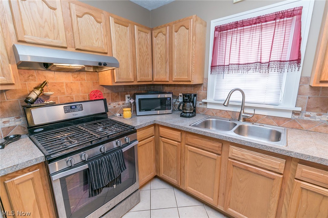 Elworthy-Helwick Cos Yorkshir - Residential