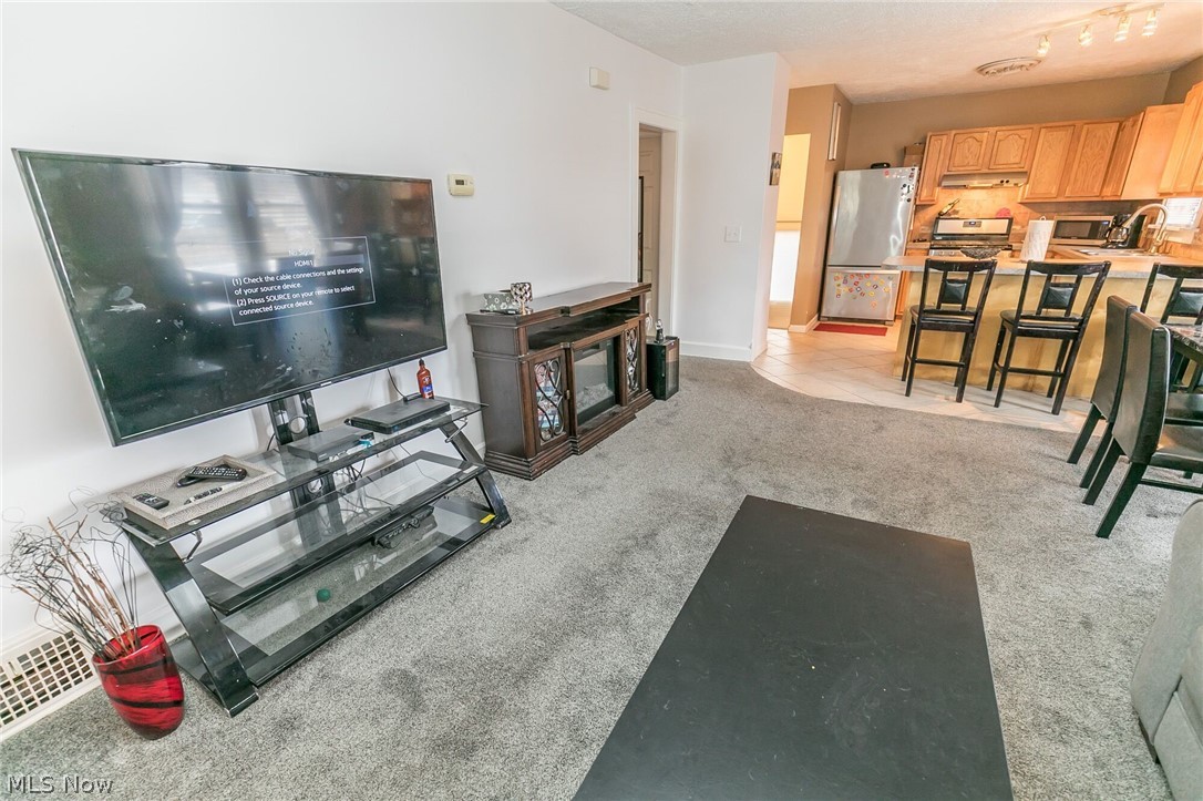 Elworthy-Helwick Cos Yorkshir - Residential