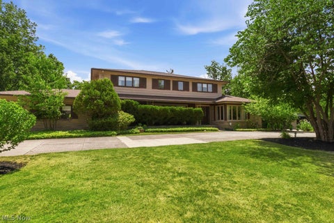 Photo for 32000 Gates Mills Boulevard