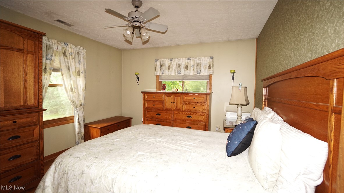 O H Green & Stone Greenwood Es - Residential