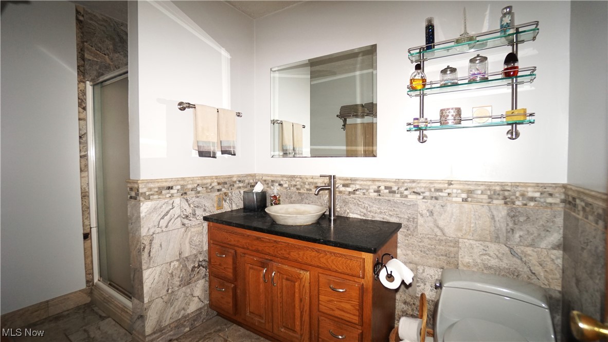 O H Green & Stone Greenwood Es - Residential