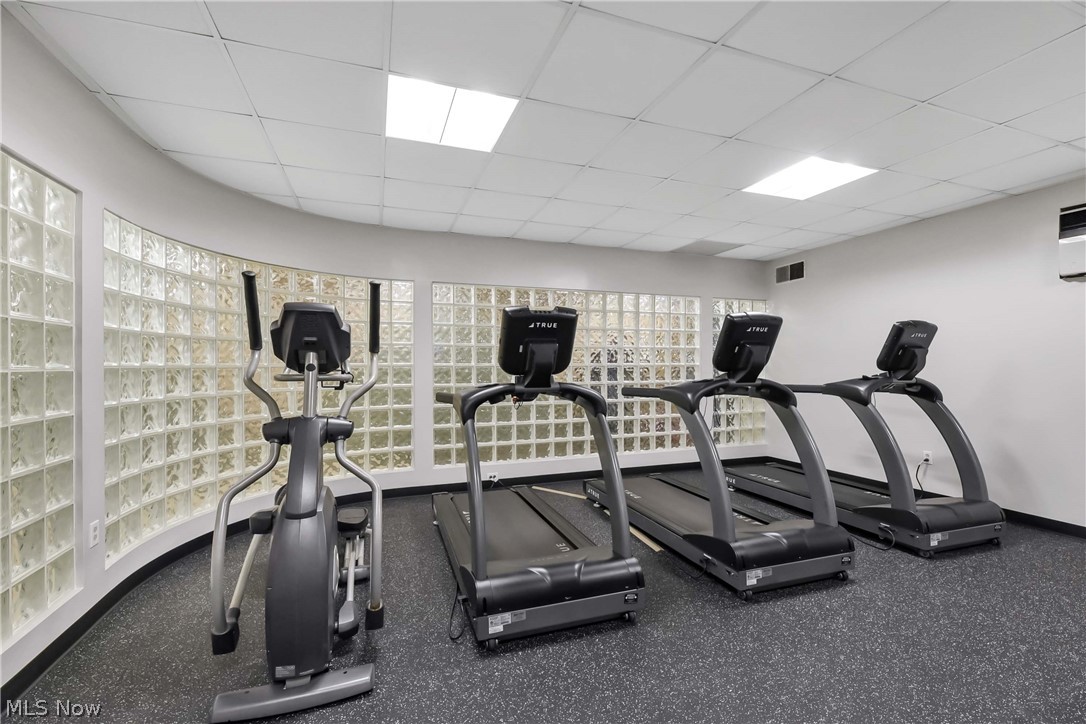 Meridian Condo - Residential