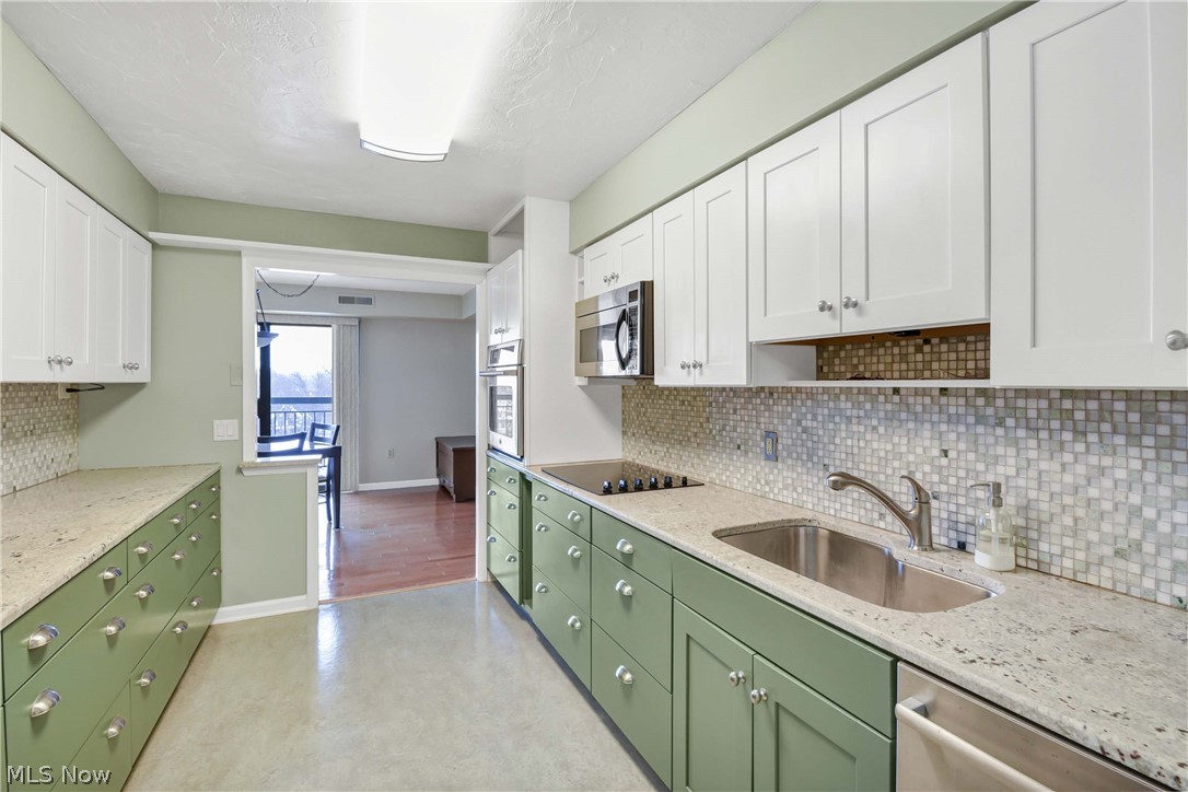 Meridian Condo - Residential