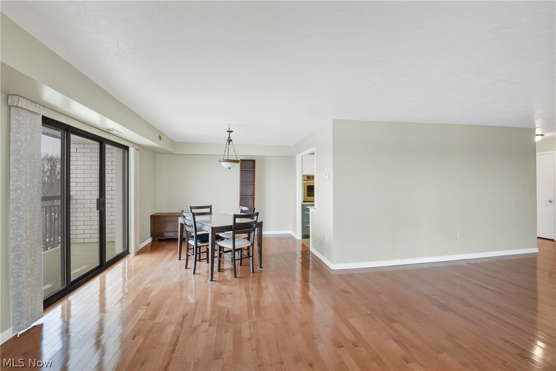 Meridian Condo - Residential