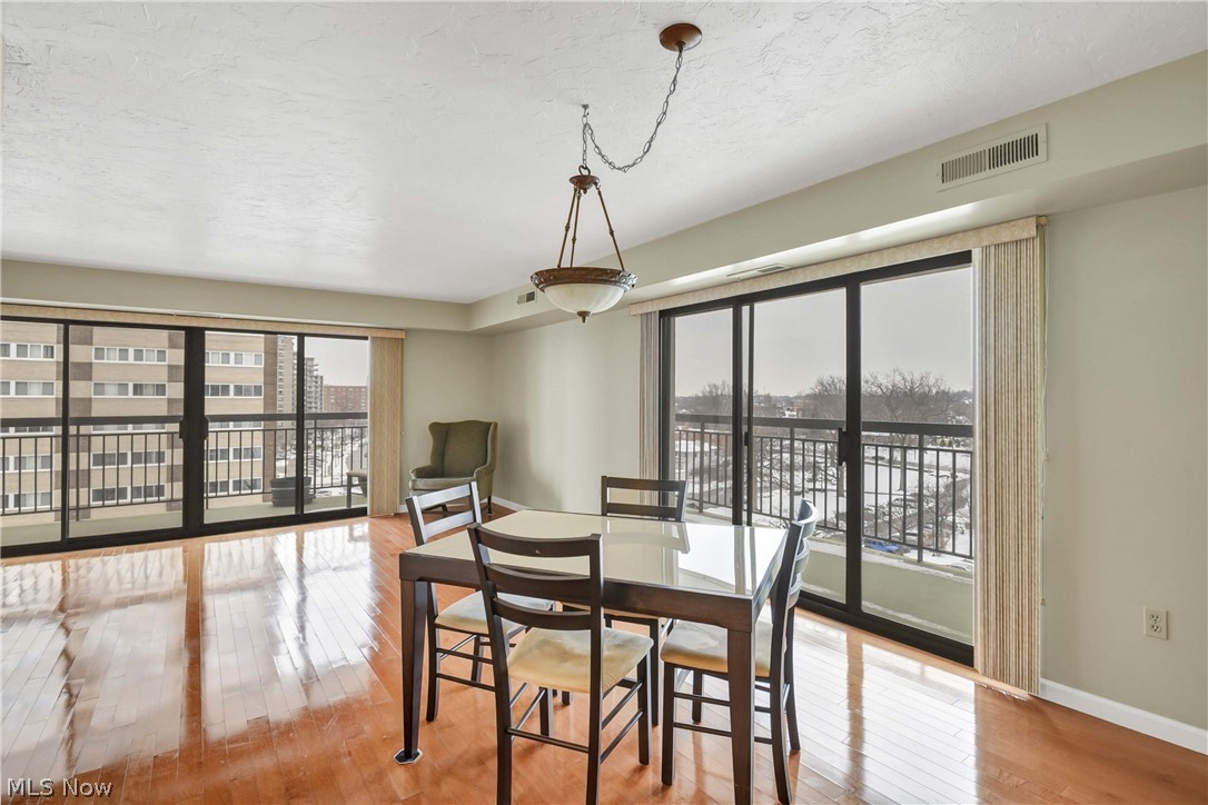 Meridian Condo - Residential