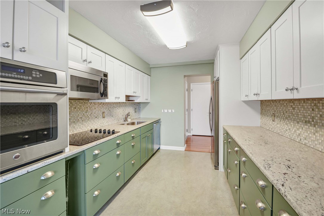 Meridian Condo - Residential