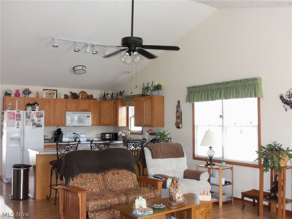 High Pointe - Residential