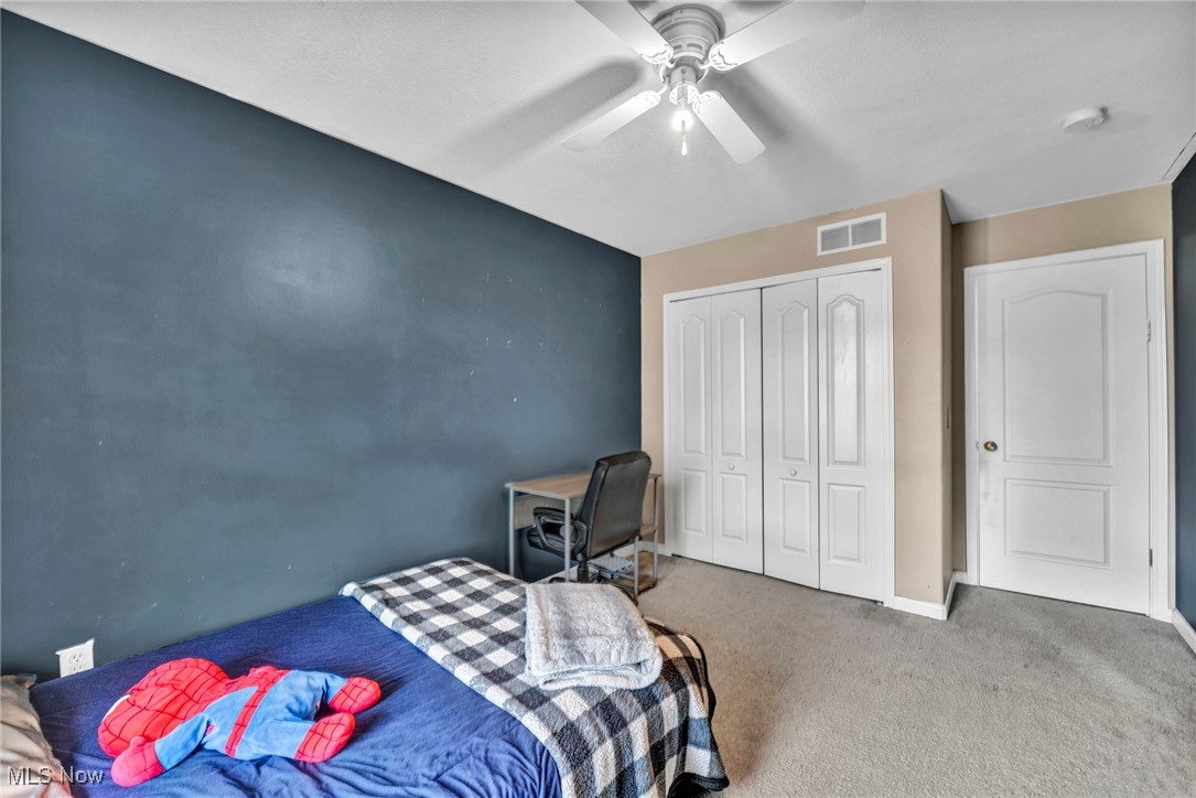 27374 Wheaton Place, Olmsted Falls, Ohio image 29