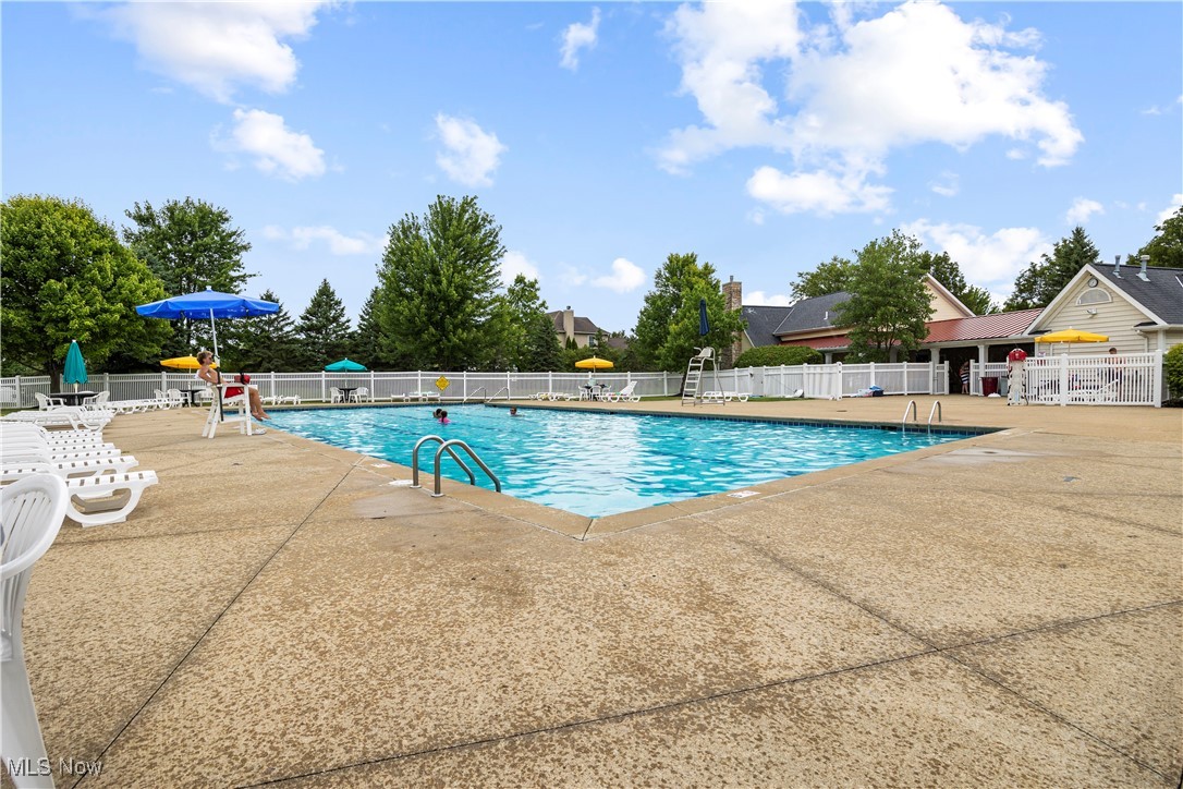 27374 Wheaton Place, Olmsted Falls, Ohio image 49