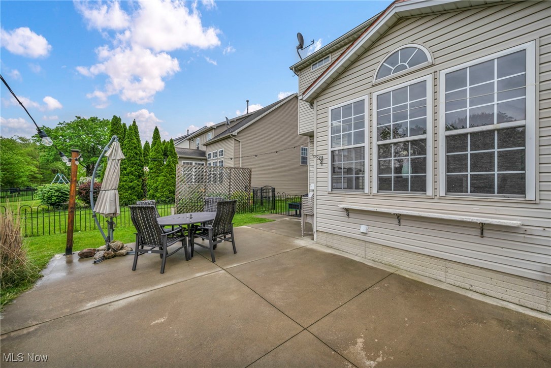 27374 Wheaton Place, Olmsted Falls, Ohio image 42