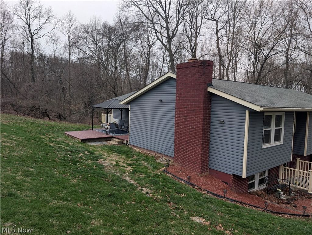 Photo of 2830 LisaKim Lane, Frazeysburg, OH 43822 (MLS # 5195123)