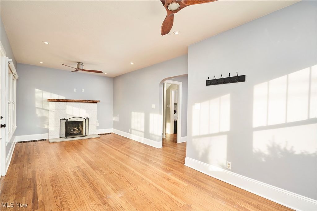 Photo of 3105 Bailey Road, Cuyahoga Falls, OH 44221 (MLS # 5173954)