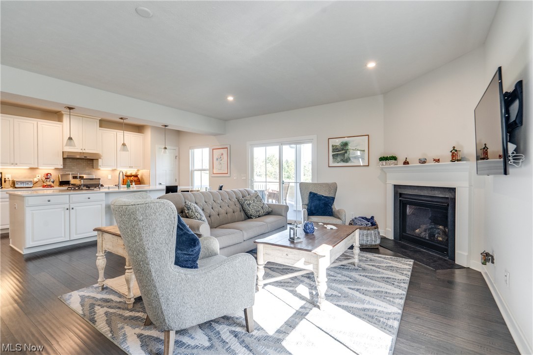 Forest Rdg/Aurora-Ph 1 - Residential