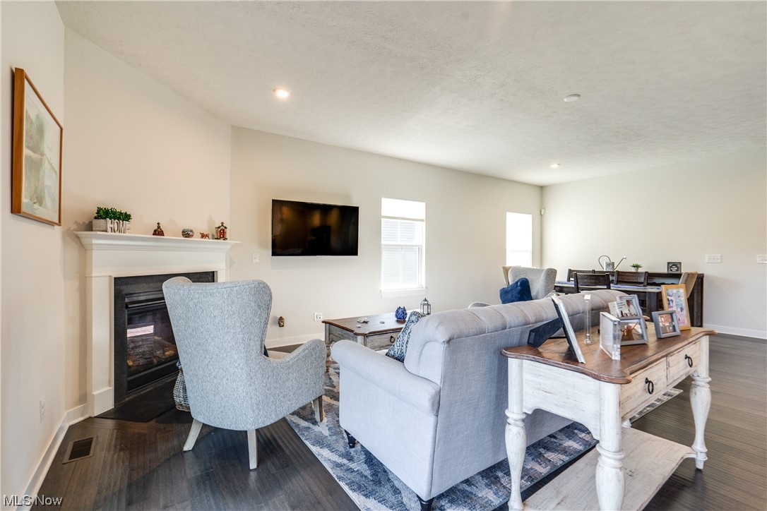 Forest Rdg/Aurora-Ph 1 - Residential