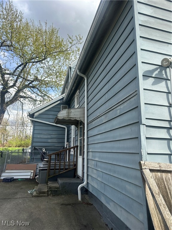 7905 jones