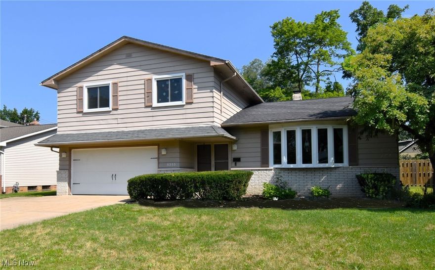 A Fantastic split level home on a sought after street in Lyndhurst!  Solid beautiful hardwood floors almost everywhere !  Features that make this 4 bedroom, 2.5 bath home extra special - Rear Yard is picturesque and perfect for gatherings with family & friends or relaxing on the patio. Upon entering the home, you'll notice pride of ownership with a large sun filled living room with cathedral ceilings and is wide open to the dinning  room . The spacious Eat-in Kitchen with expansive counter space and loads of cabinetry is open to the family room . Sliding glass doors in the family room lead you to the beautiful rear yard.  The  Bedrooms are all very spacious!  Owner's room with double closets and en-suite bathroom. 2nd full bath upstairs is generous in size. Basement with  finished inviting  recreation room. 2 car attached! Amazing yard fenced in with a private fence.Close to Acacia Reservation Metropark with walking trails,  Brainard Splash Park,  Restaurants , Shopping, Hospitals and freeways. Home warranty offered.