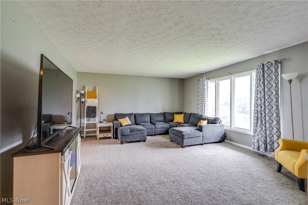 Photo of 7363 Paxton Street NE, Canton, OH 44721 (MLS # 5223050)