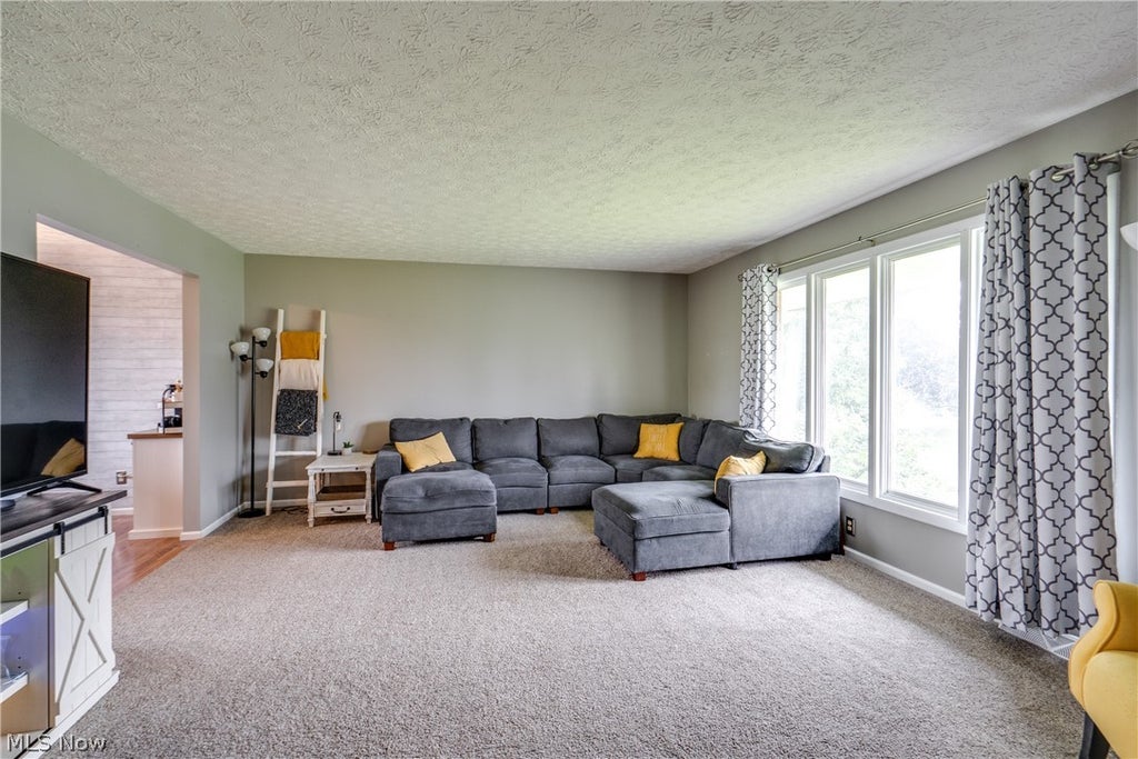Photo of 7363 Paxton Street NE, Canton, OH 44721 (MLS # 5223050)