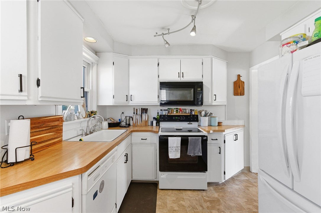 Mayfield Heights Park - Residential