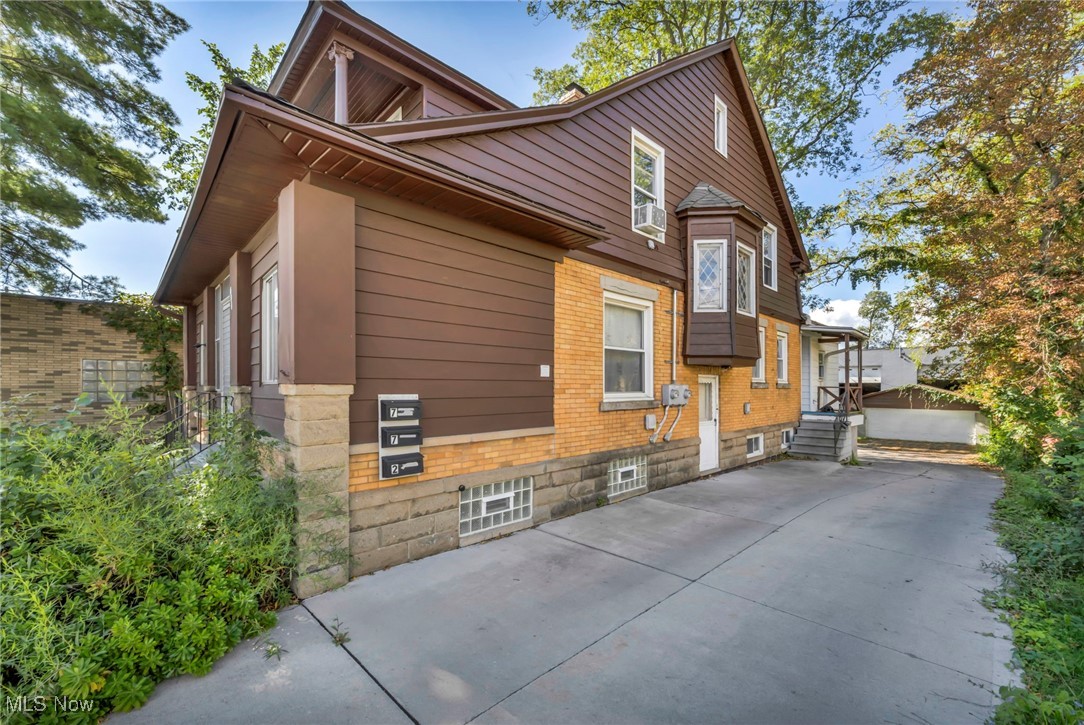 Village/Bedford - Residential Income