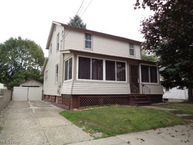 Adorable and affordable! You won't believe this home! Features include large, fenced back yard with one car detached garage, mudroom, large kitchen and dining room, half bath on the first floor. Bedrooms are spacious and closets are big! The walk out basement has a finished area.
Call today for your private showing. You don't want to miss this one!