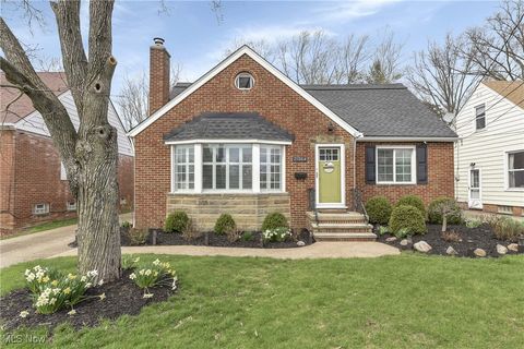 21364 Cromwell Avenue, Fairview Park, OH 44126 - #: 5111357