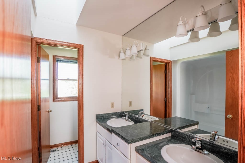 3320 Woodling Way, Medina, Ohio image 33